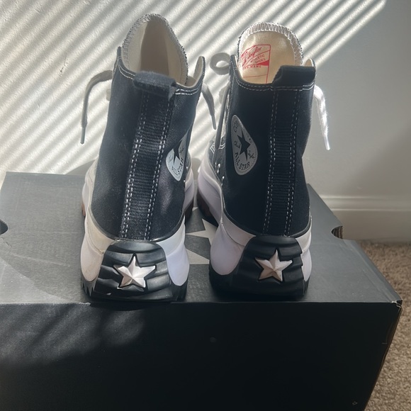 Converse - Picture 3 of 6